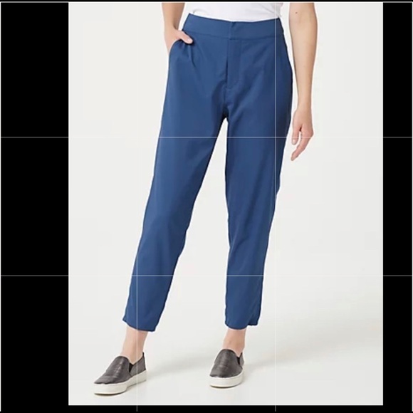 Zuda Traveler slim leg pants New - Picture 2 of 2